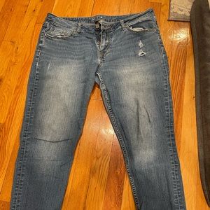 Apt. 9 size 14 cropped jeans